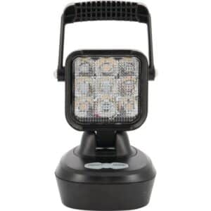 PHARE LED MAGNETIQUE CARRE SUR BATTTERIE