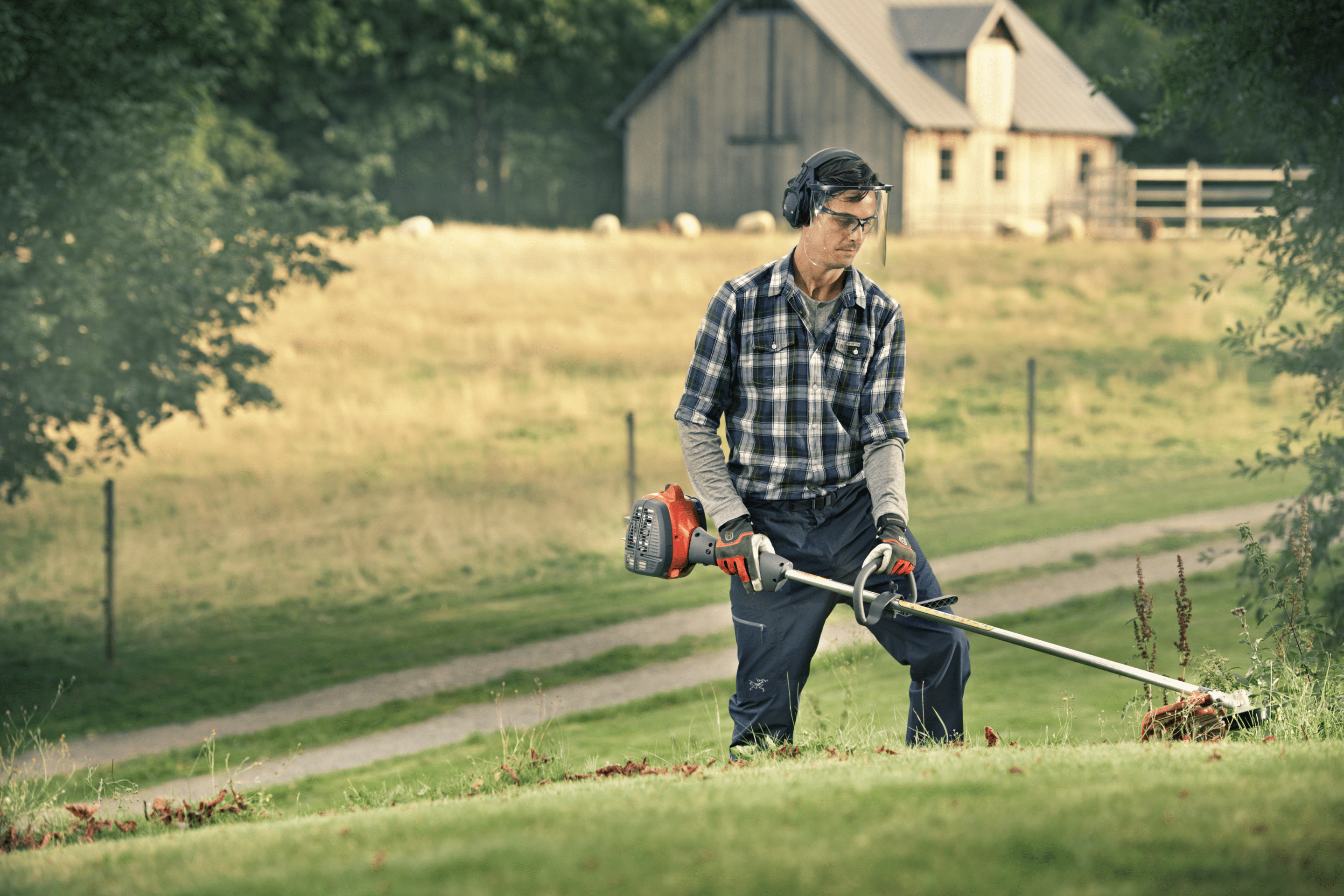 Husqvarna 122RJ – Image 2