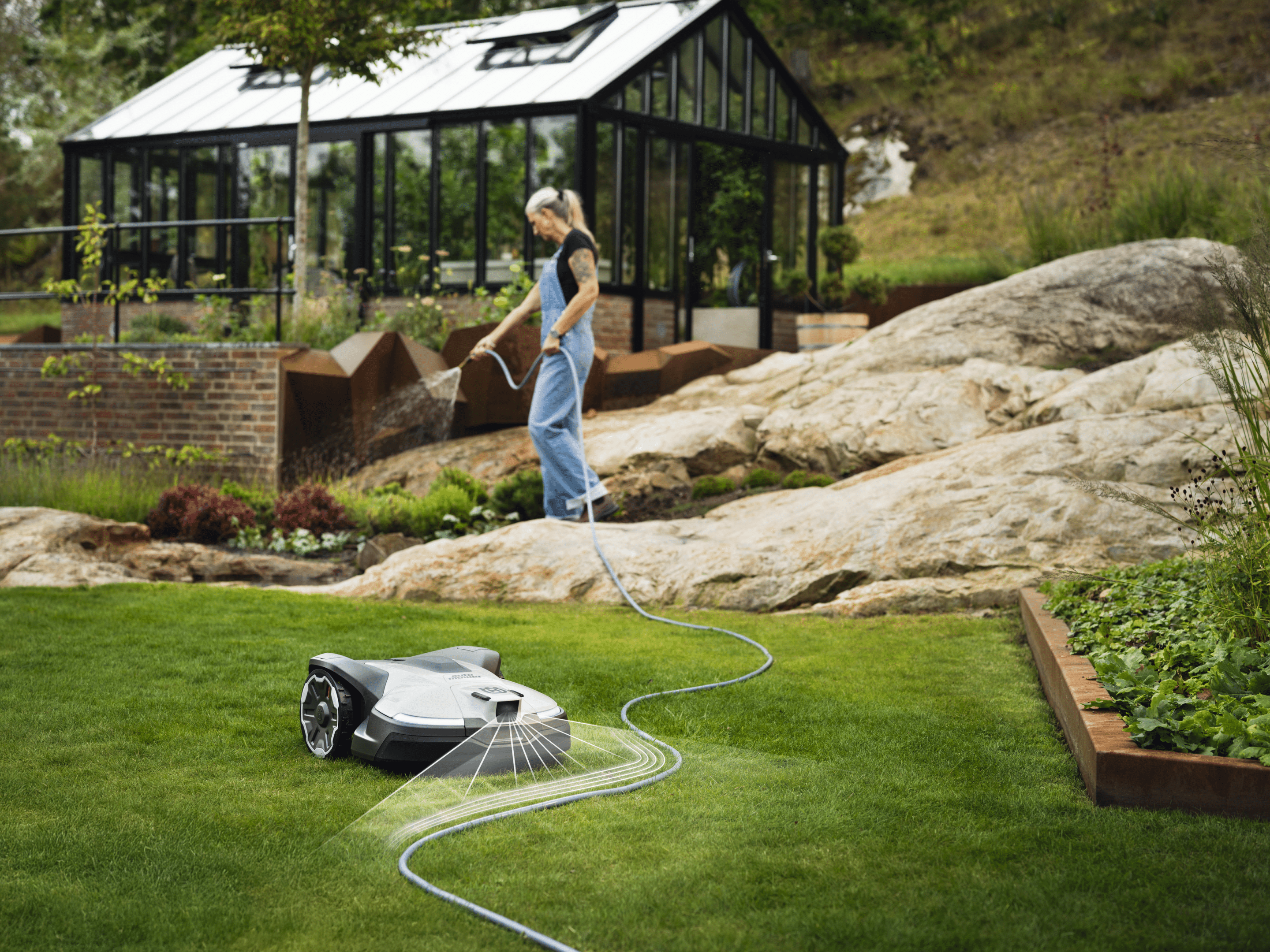 Husqvarna Automower® 430V NERA avec technologie Vision IA — photo 4