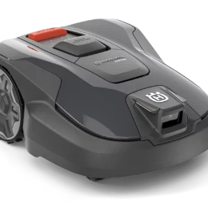 Robot tondeuse Husqvarna Automower Aspire R6V vu de face sur pelouse